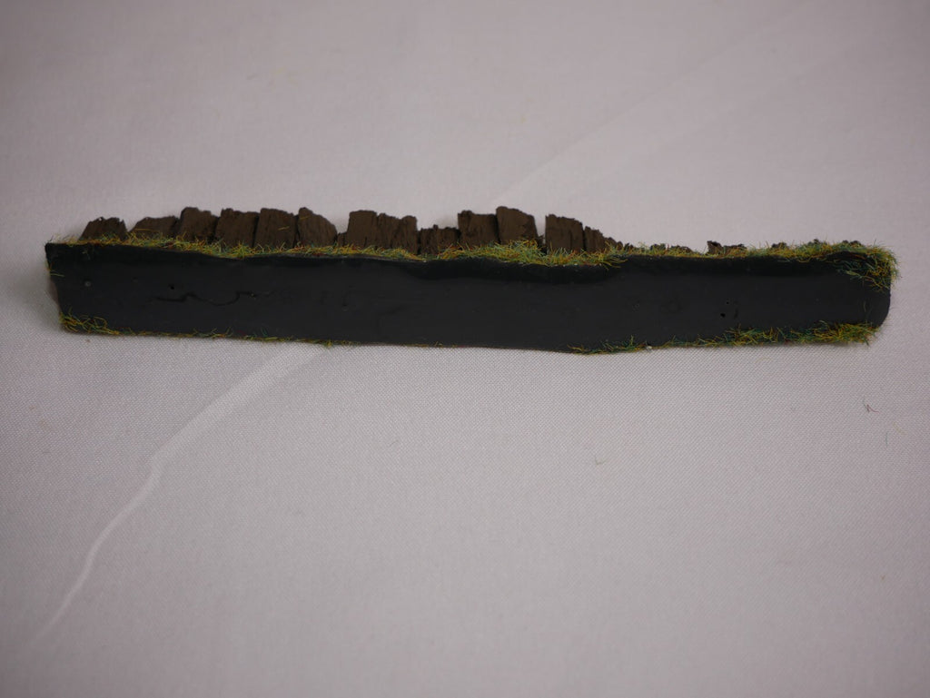 Javis "Countryside" Scenics "OO" Old Damaged Dark Brown Sleeper Fencing PF11