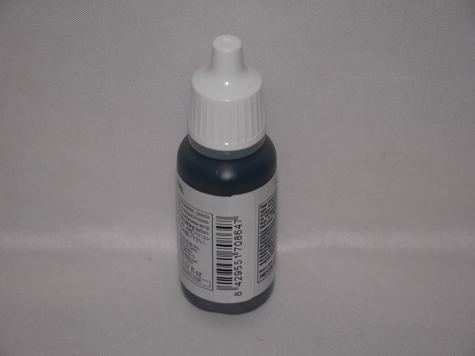 Vallejo Model Color Natural Steel Metallic Acrylic 17ml Dropper Bottle - 70.864