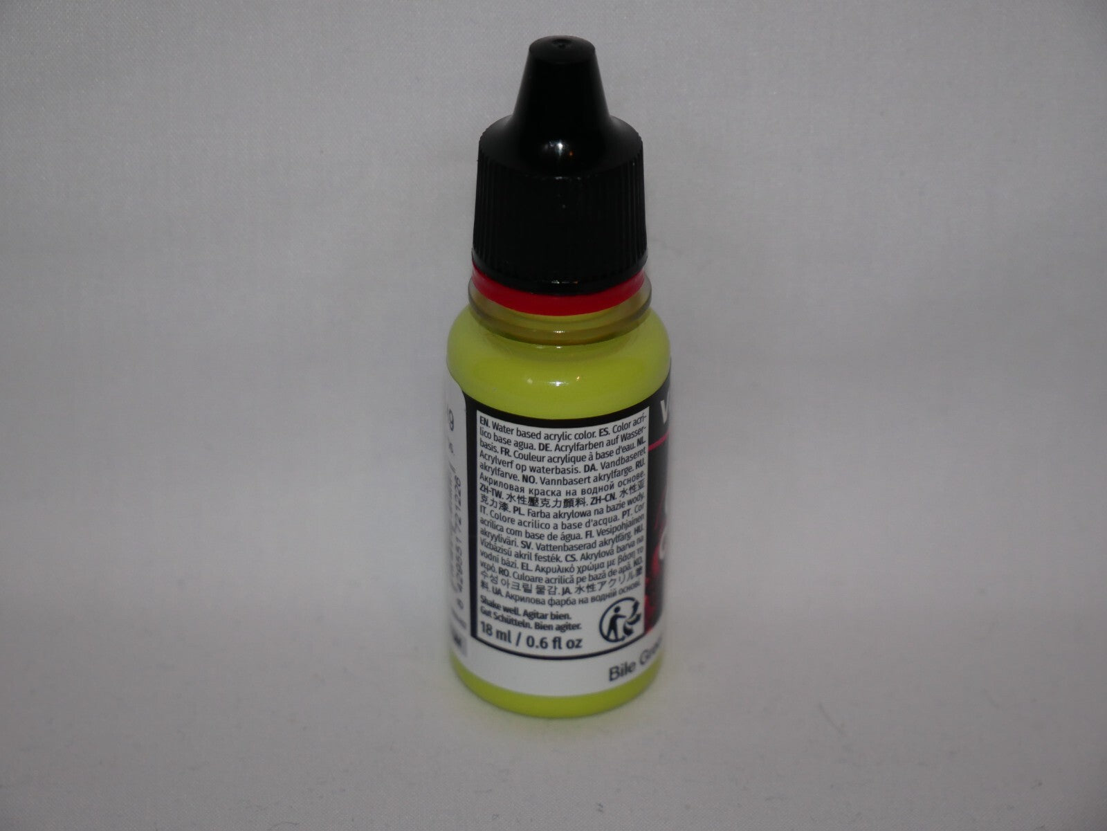 Vallejo Game Color Acrylic Range Bile Green 18ml/0.6 fl oz Dropper Bottle 72.122