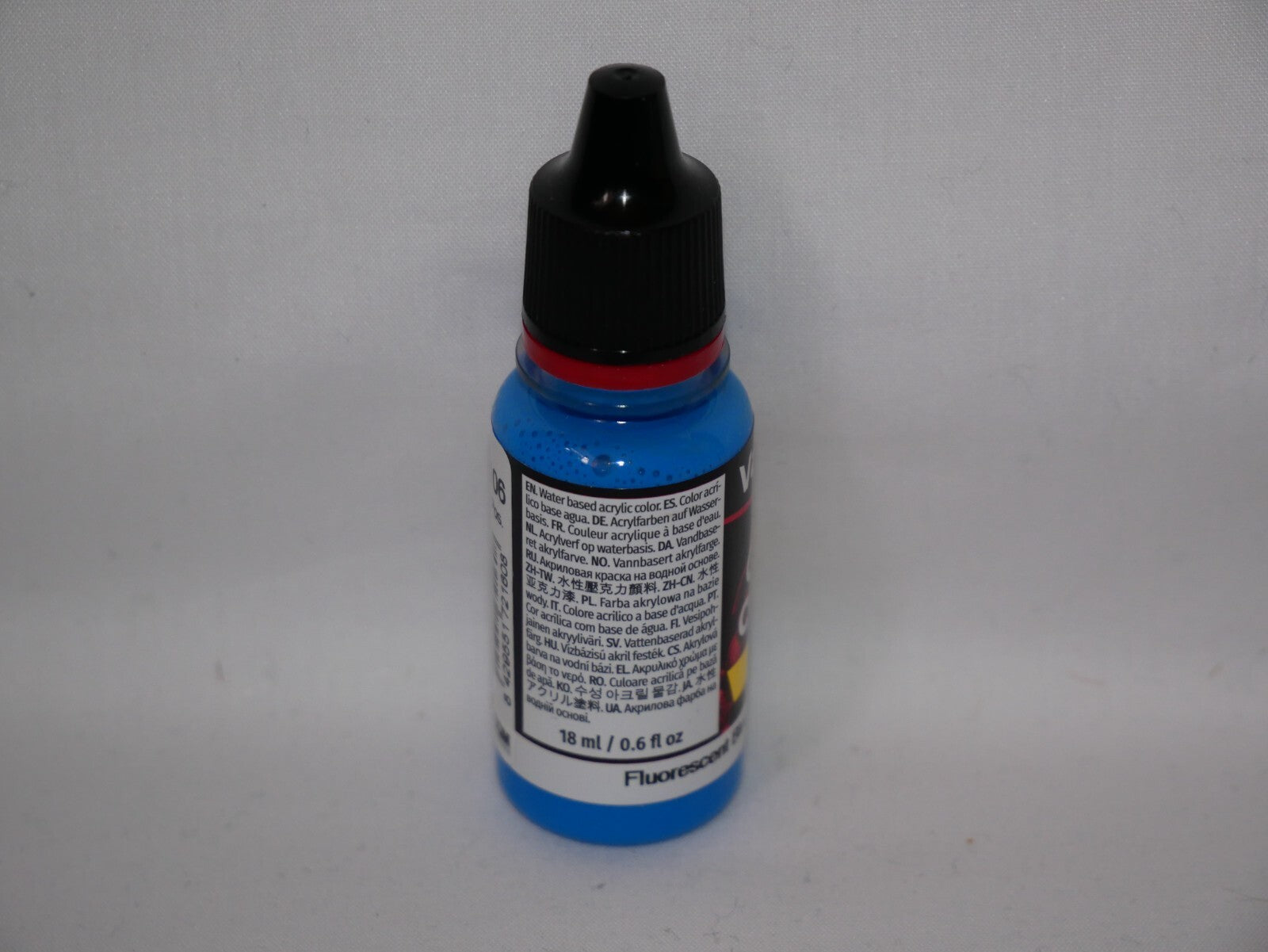 Vallejo Game Color Acrylic Range Fluorescent Blue 18ml Dropper Bottle - 72.160
