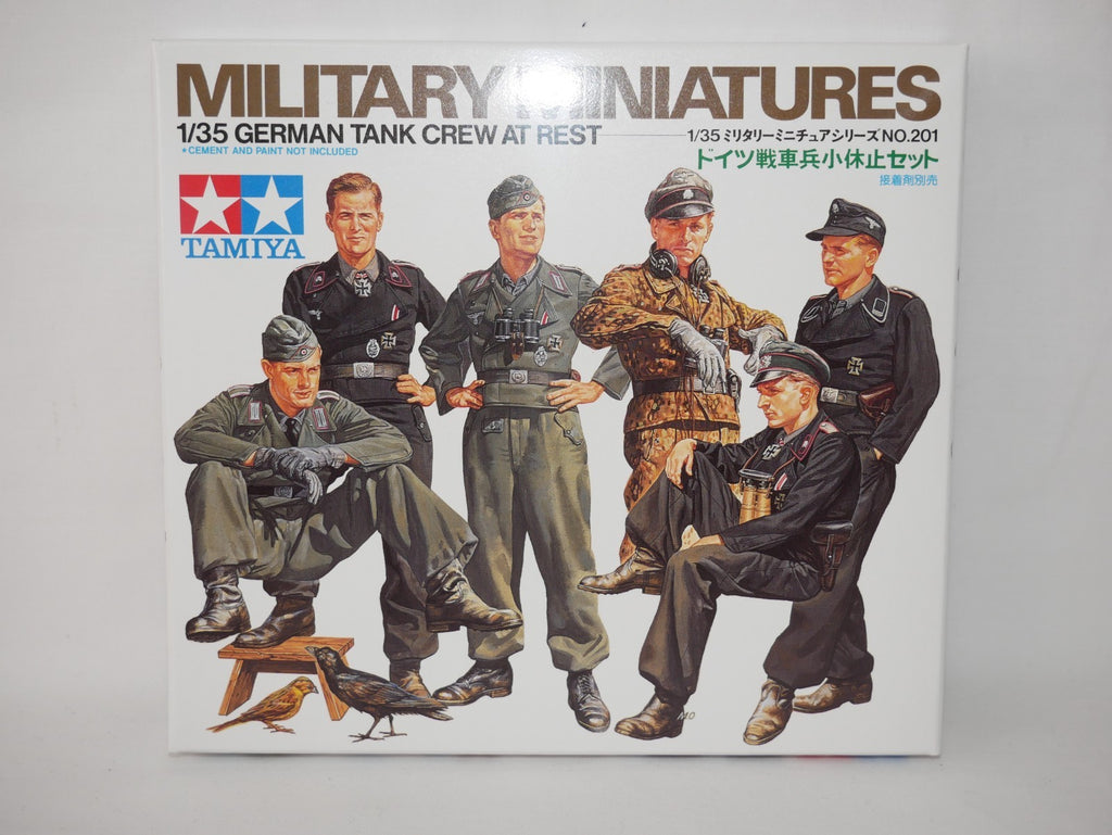 Tamiya Military Miniatures 1:35 Scale WWII German Tank Crew At Rest - 35201