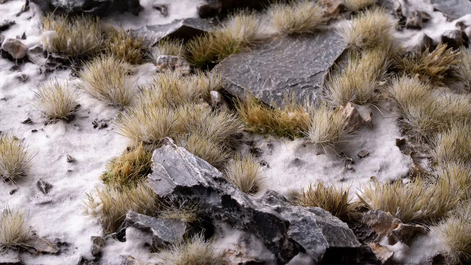Gamers Grass Wild Winter 5mm Tufts For Wargaming Mini Bases (70) Per Pack - GG5-W