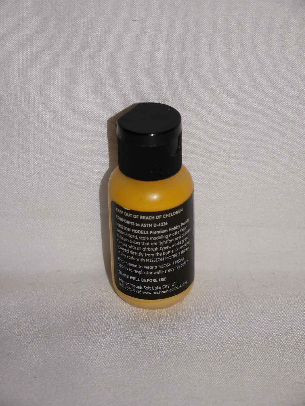 Mission Models Premium Hobby Paints Yellow 30ml / 1 fl oz Bottle (MMP - 007)
