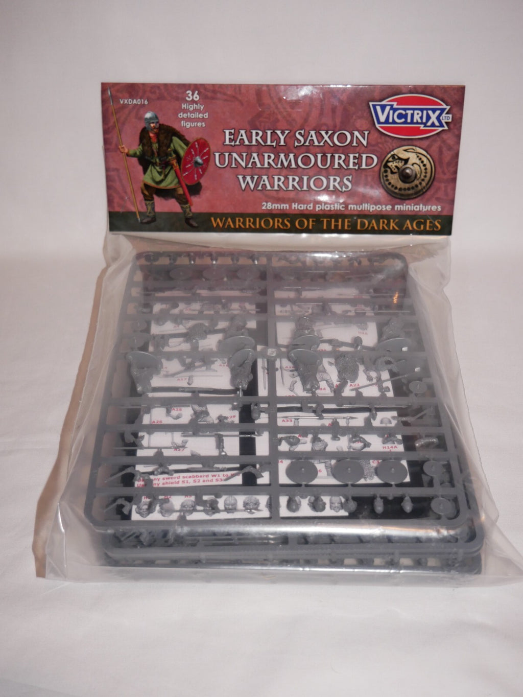 Victrix Warriors Of The Dark Ages 28mm Early Saxon Unarmoured Warriors - VXDA016