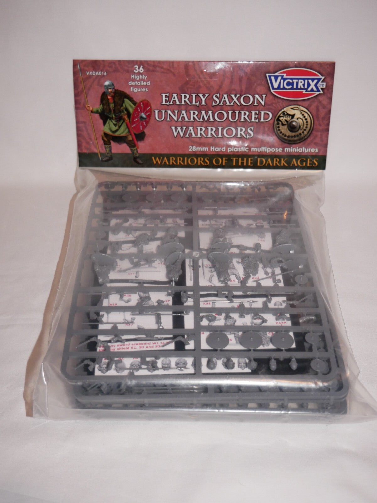 Victrix Warriors Of The Dark Ages 28mm Early Saxon Unarmoured Warriors - VXDA016