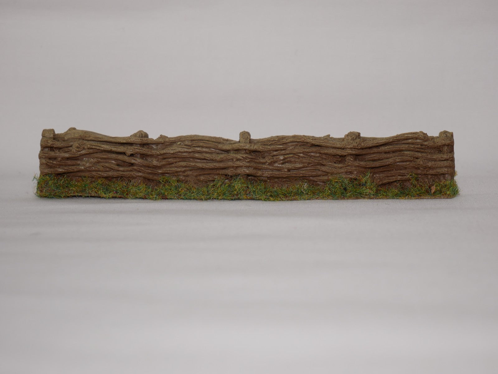 Javis Manufacturing Ltd Countryside Scenics "OO" Gauge Resin Wicker Fence - PF15