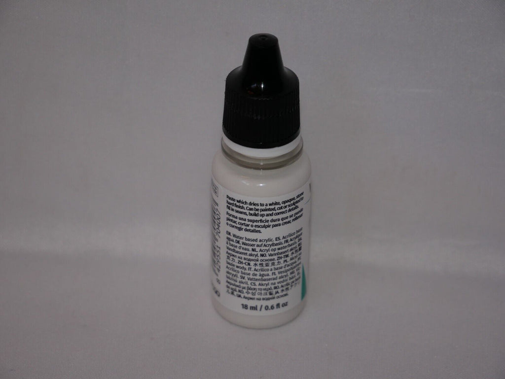 Vallejo Auxiliary Products Plastic Putty 18ml/0.6 fl oz Dropper Bottle - 70.400