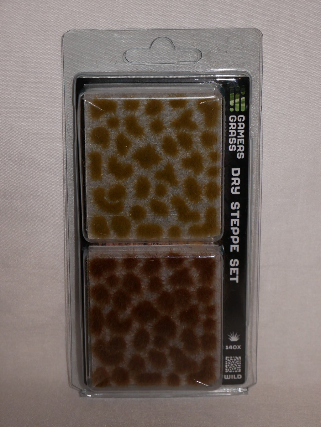 Gamers Grass Wild Dry Steppe Tuft Set For Wargaming Bases 140 Per Pack GGSET-DS