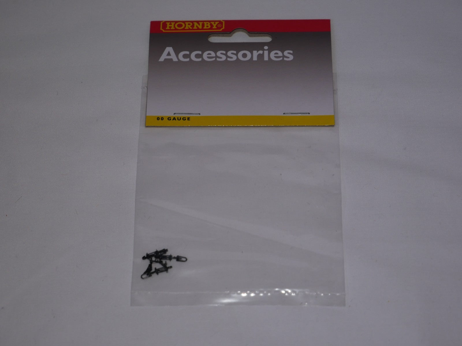 Hornby 1:76 Model Railway Track Accessories Small Coupling Assembly 4 Pack R7200