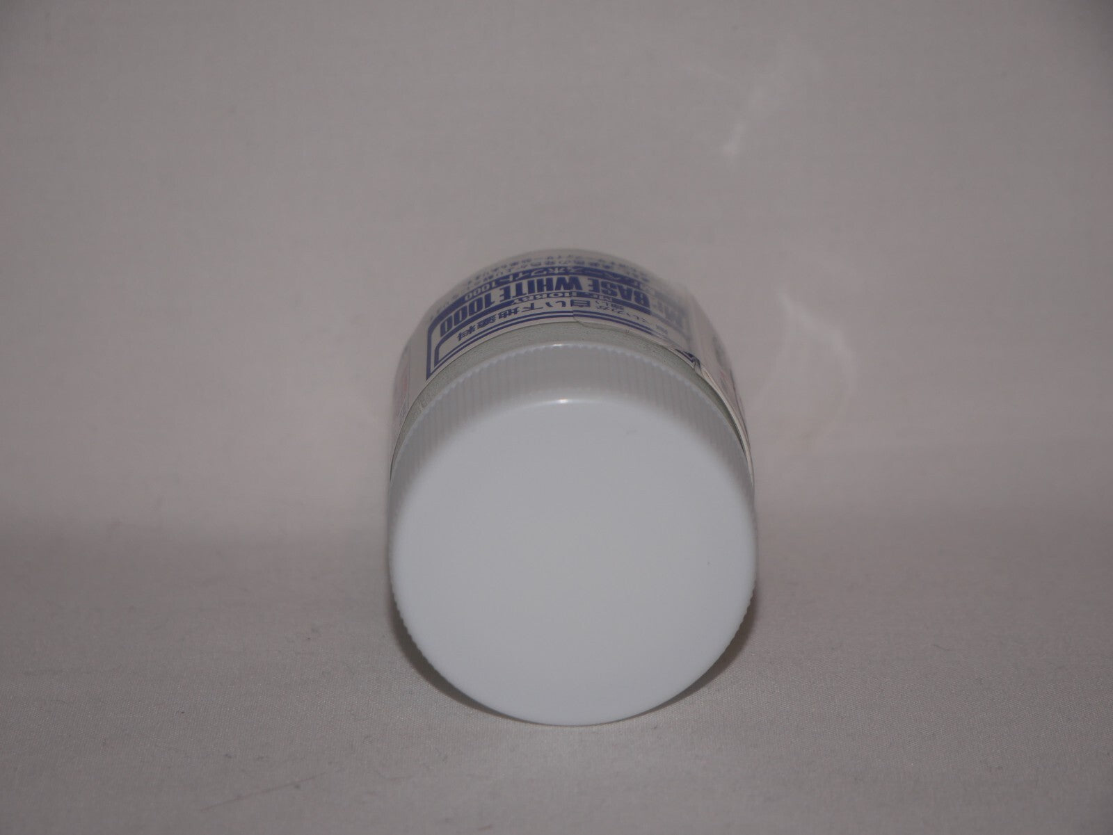 Mr Hobby Mr Base Coat Surfacer 1000 White Model Paint 40ml Glass Bottle - SF-283