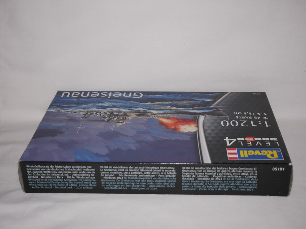 Revell 1:1200 SMS Gneisenau WWII German battleship Model Kit Skill Level 4 05181