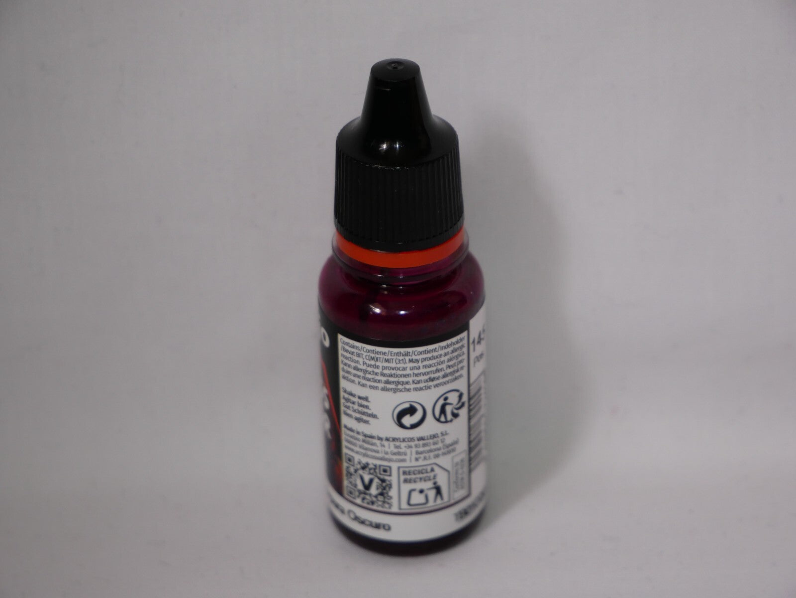 Vallejo Xpress Color Acrylics Deep Purple 18ml/0.6 fl oz Dropper Bottle - 72.409