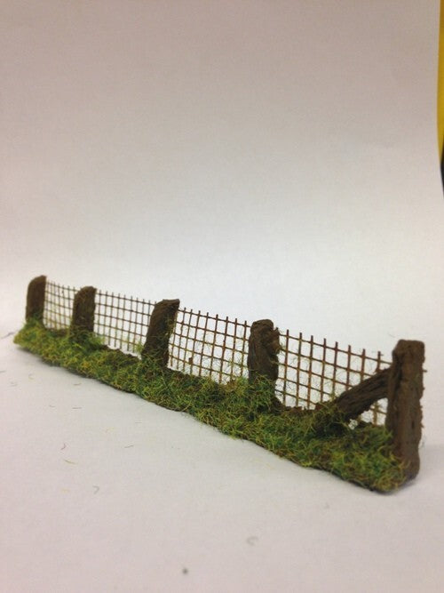 Javis "Countryside" Scenics "OO" Gauge Wire Fencing PF12