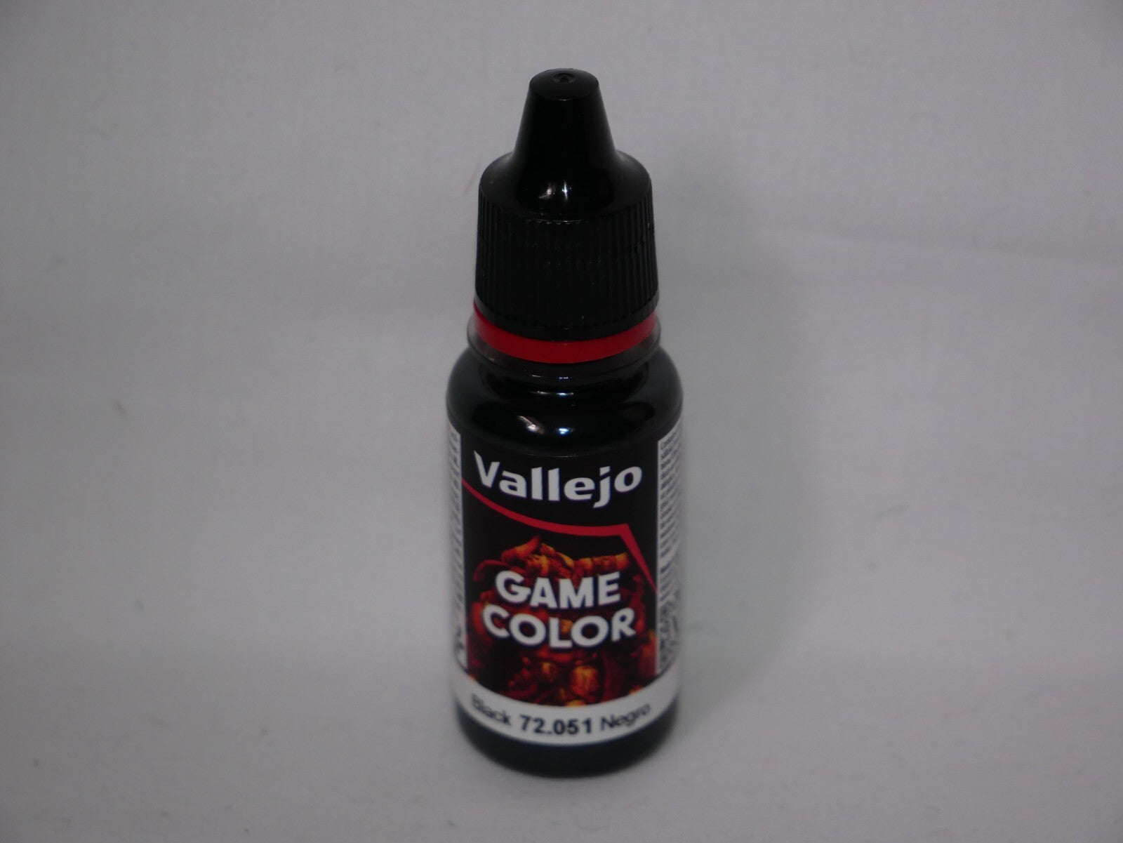 Vallejo Game Color Acrylic Range Black 18ml/0.6 fl oz Dropper Bottle - 72.051