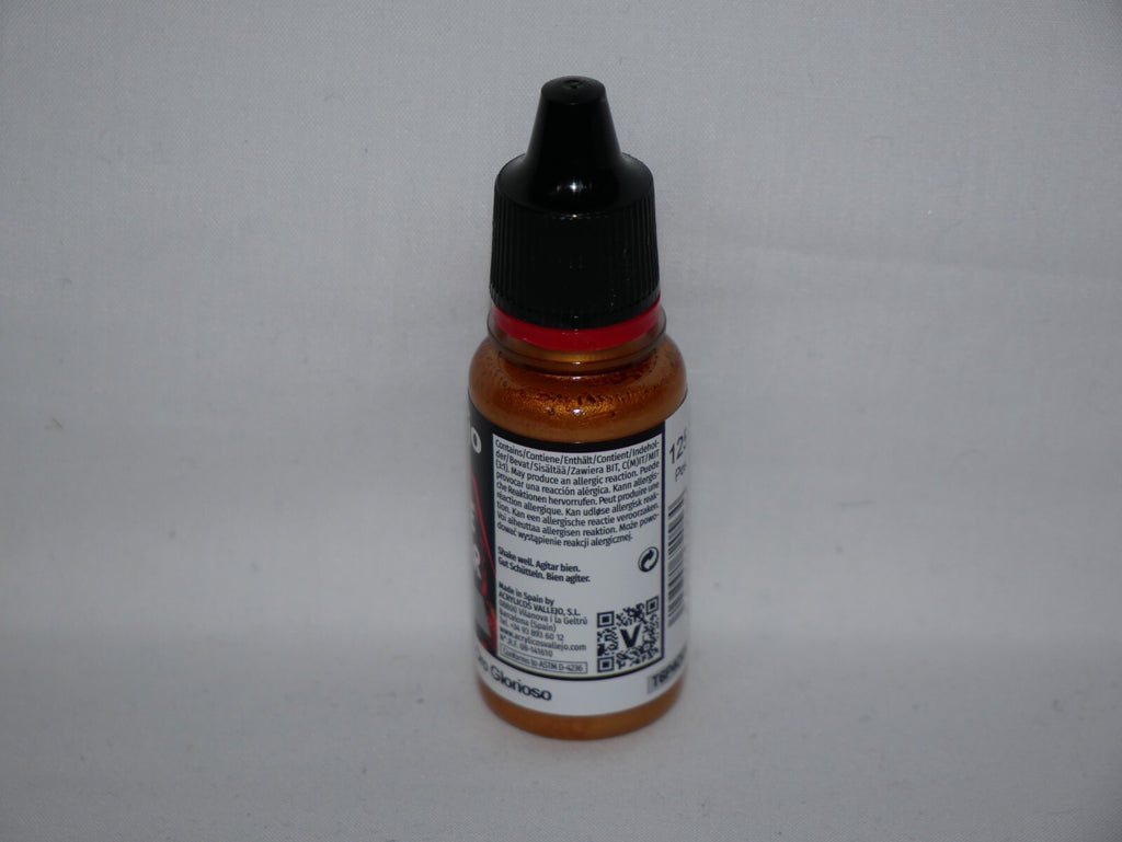 Vallejo Game Color Acrylic Metallics Glorious Gold 18ml Dropper Bottle - 72.056