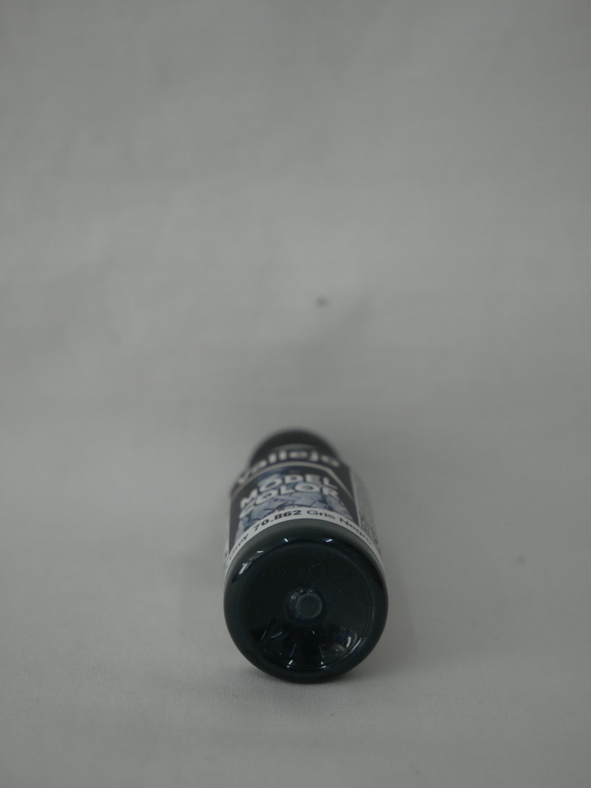 Vallejo Model Color Black Grey Acrylic 18ml/0.60 fl oz Dropper Bottle - 70.862