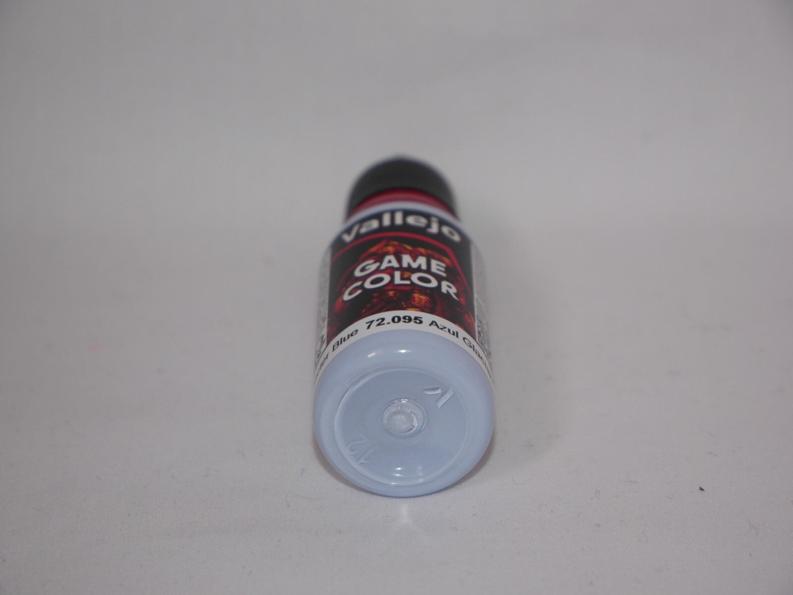 Vallejo Game Color Acrylics Glacier Blue 18ml/0.6 fl oz Dropper Bottle - 72.095