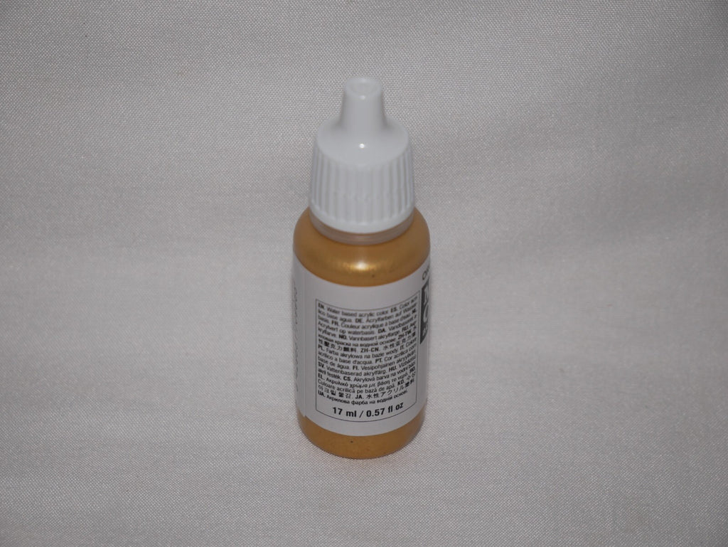 Vallejo Model Color Gold Metallic Acrylic 17ml/0.57 fl oz Dropper Bottle 70.996
