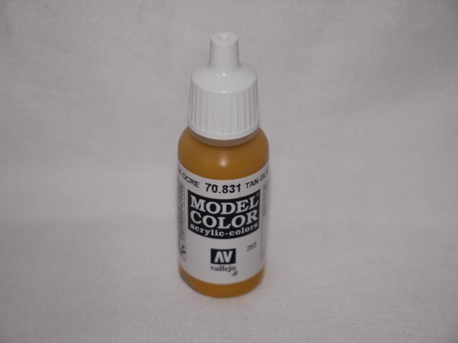 Vallejo Model Color Tan Glaze Acrylic 17ml/0.57 fl oz Dropper Bottle - 70.831