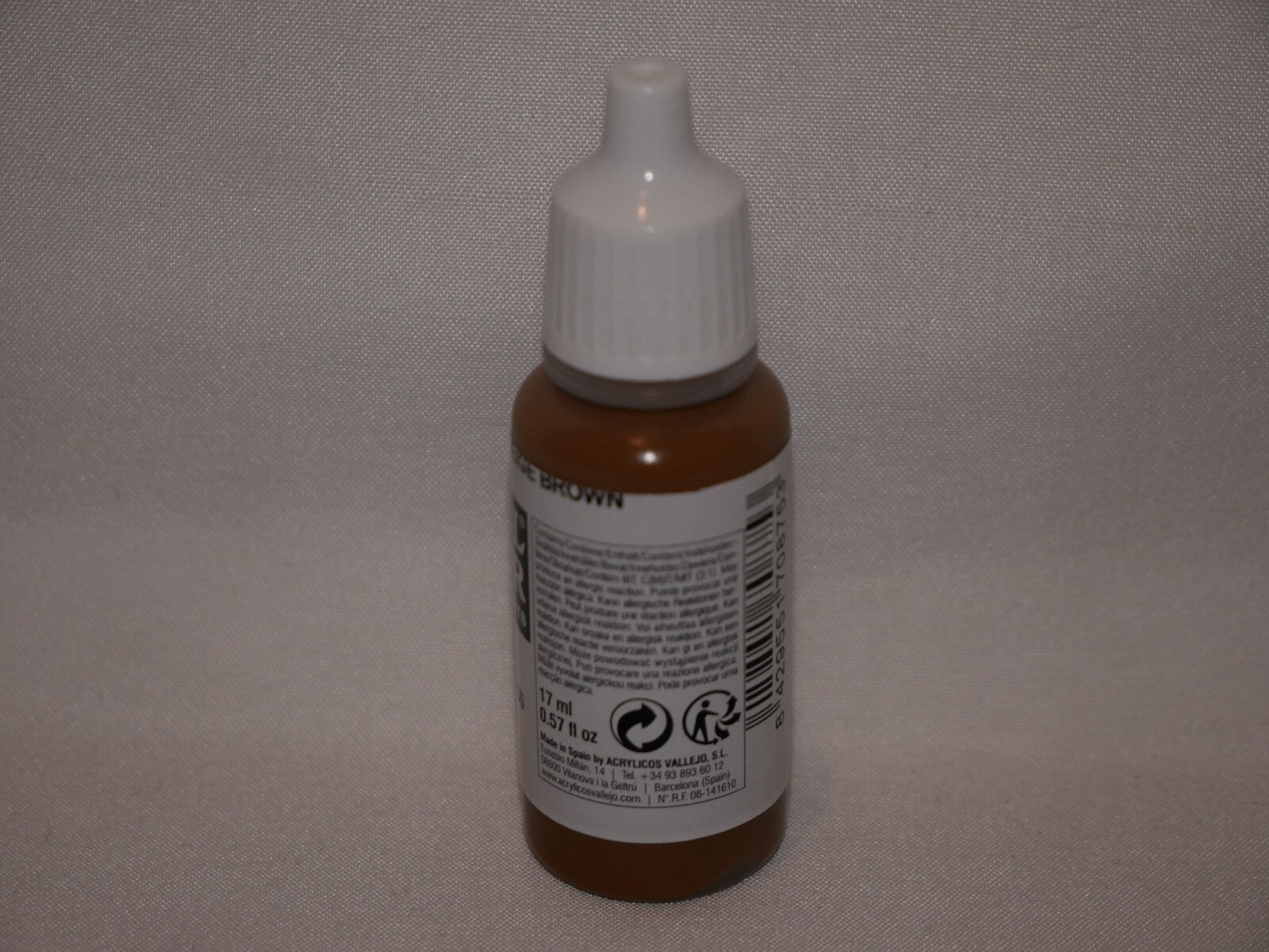 Vallejo Model Color Beige Brown Acrylic 17ml/0.57 fl oz Dropper Bottle - 70.875
