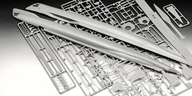 Revell 1:144 Scale Type IX C/40 U190 German Submarine Kit Skill Level 4 - 05167