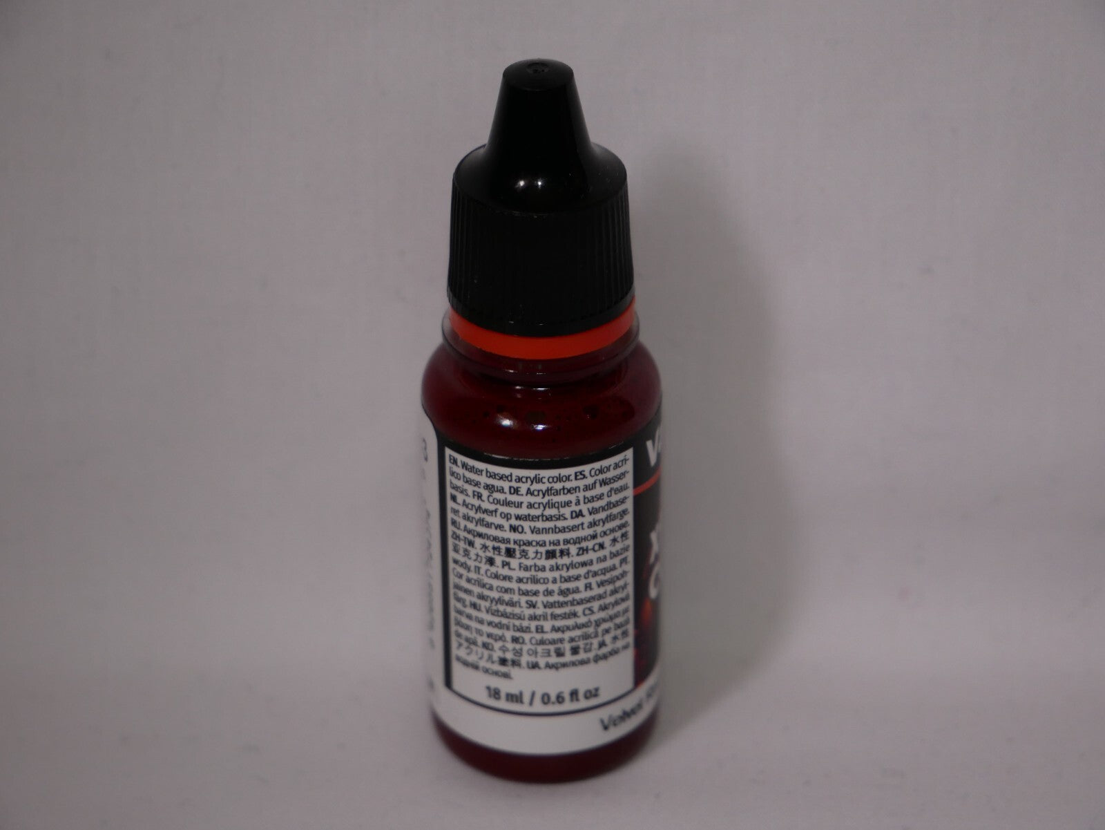 Vallejo Xpress Color Acrylics Velvet Red 18ml/0.6 fl oz Dropper Bottle - 72.407