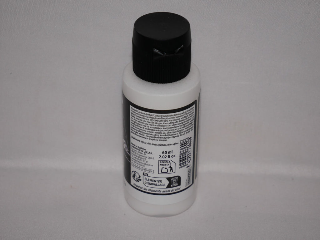Vallejo Polyurethane Surface Primer White 60ml / 2.02 fl oz Bottle - 73.600