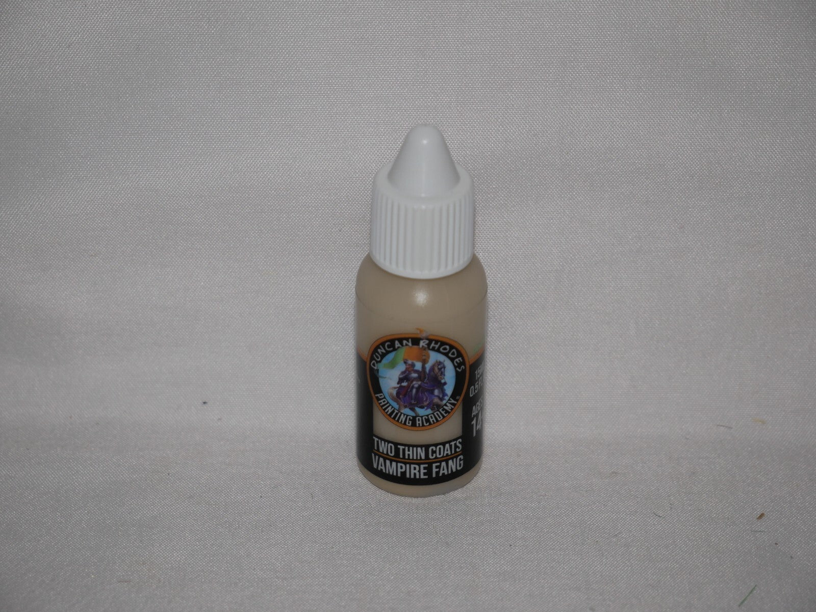 Duncan Rhodes Painting Academy 'Two Thin Coats' Vampire Fang 15ml Bottle - 10033