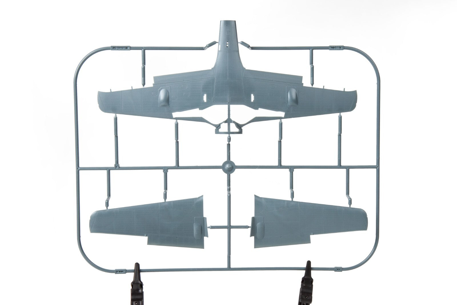 Eduard 1:48 Scale Plastic Kits Focke-Wulf Fw 190A-2 ProfiPACK Edition - 82146