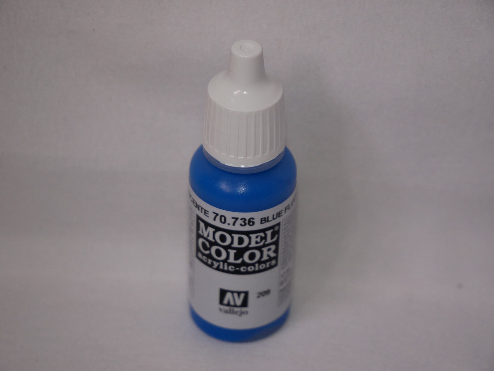 Vallejo Model Color Blue Fluorescent Acrylic 17ml/0.57 fl oz Dropper - 70.736