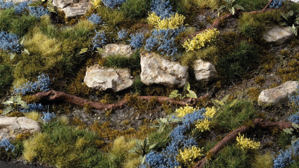 Gamers Grass Bluebeard Flowers Grass Tufts For Model Bases 75x Per Pack GGFS-BLU