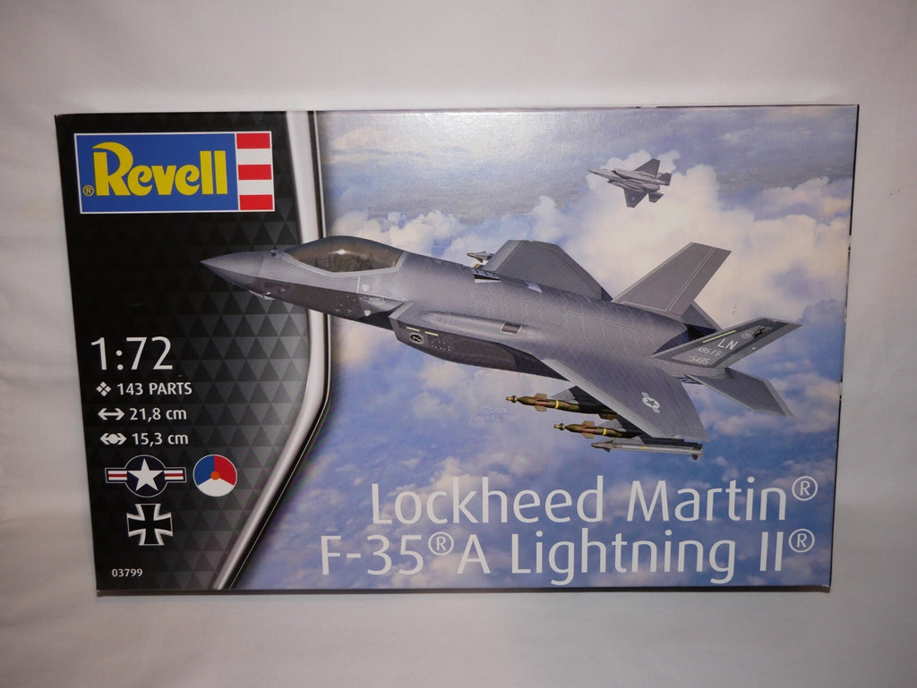 Revell 1:72 Scale Lockheed Martin F-35 A Lightning II Kit Skill Level 4 - 03799