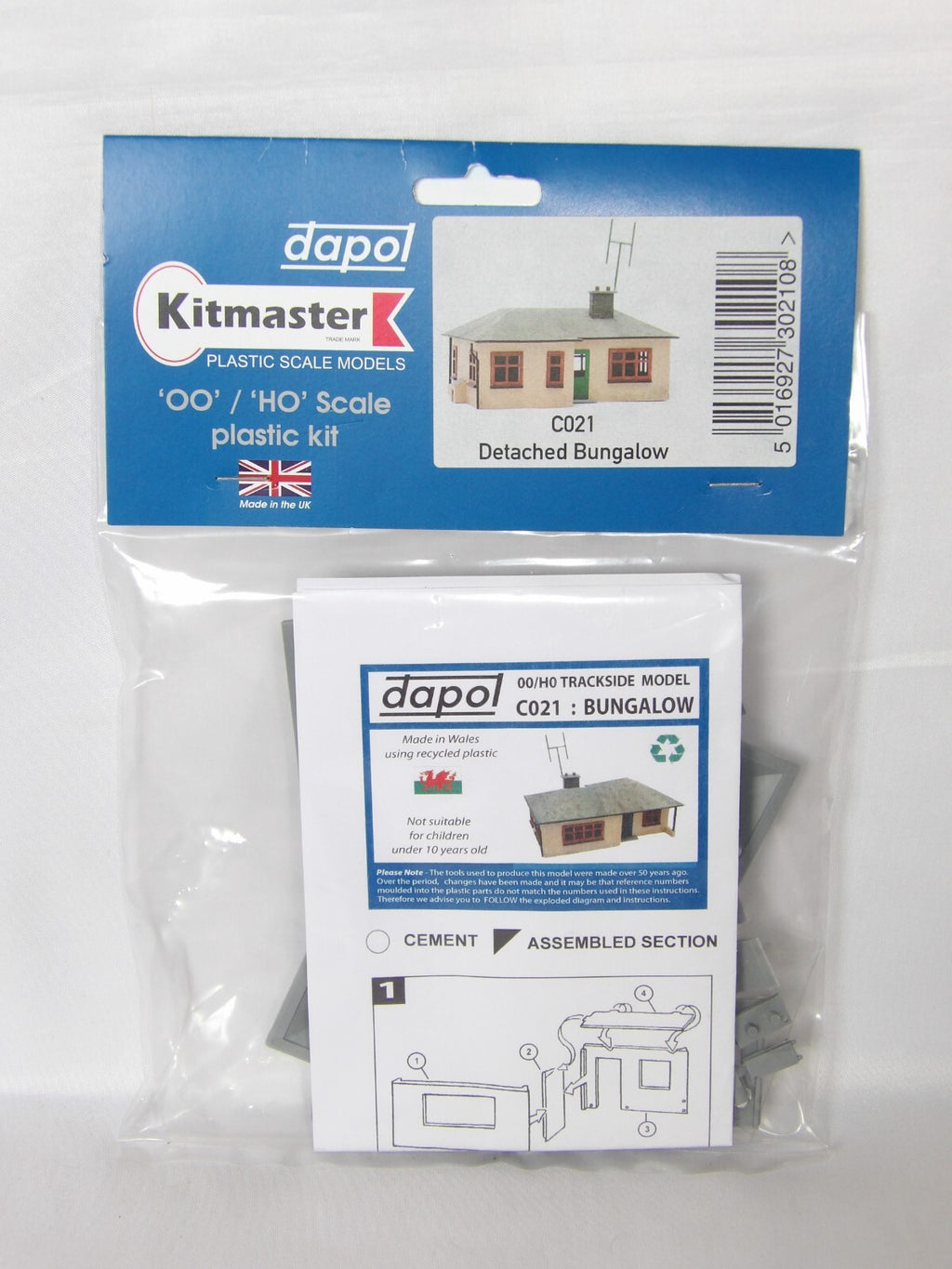Dapol Kitmaster  "OO/HO" Detached Bungalow C021