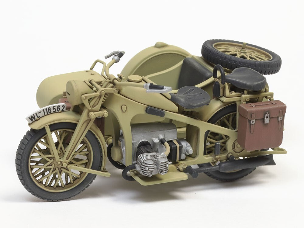 Tamiya 1:35 Military Miniature Series No.384 KS600 Motorcycle & Sidecar  - 35384