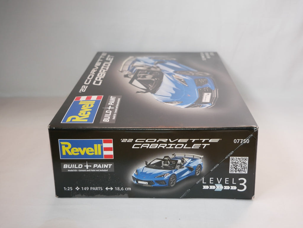 Revell 1:25 Scale Chevrolet Corvette C8 Cabriolet Sports Car Skill Level 3 07750