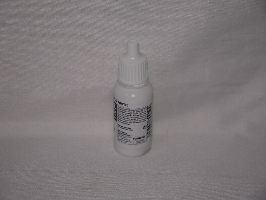 Vallejo Model Color Cold White Acrylic 17ml/0.57 fl oz Dropper Bottle - 70.919