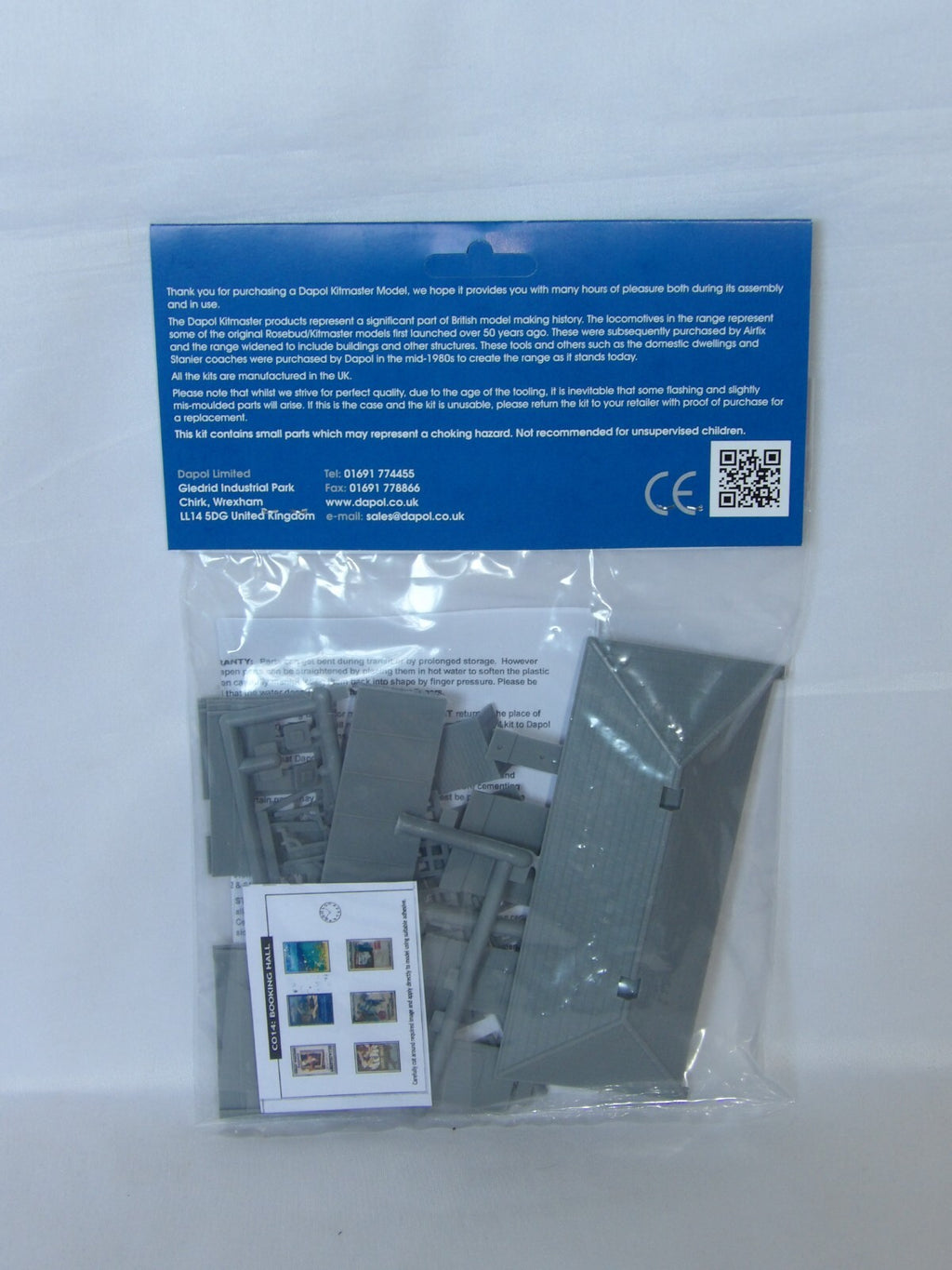 Dapol Kitmaster  "OO/HO" Booking Hall C014
