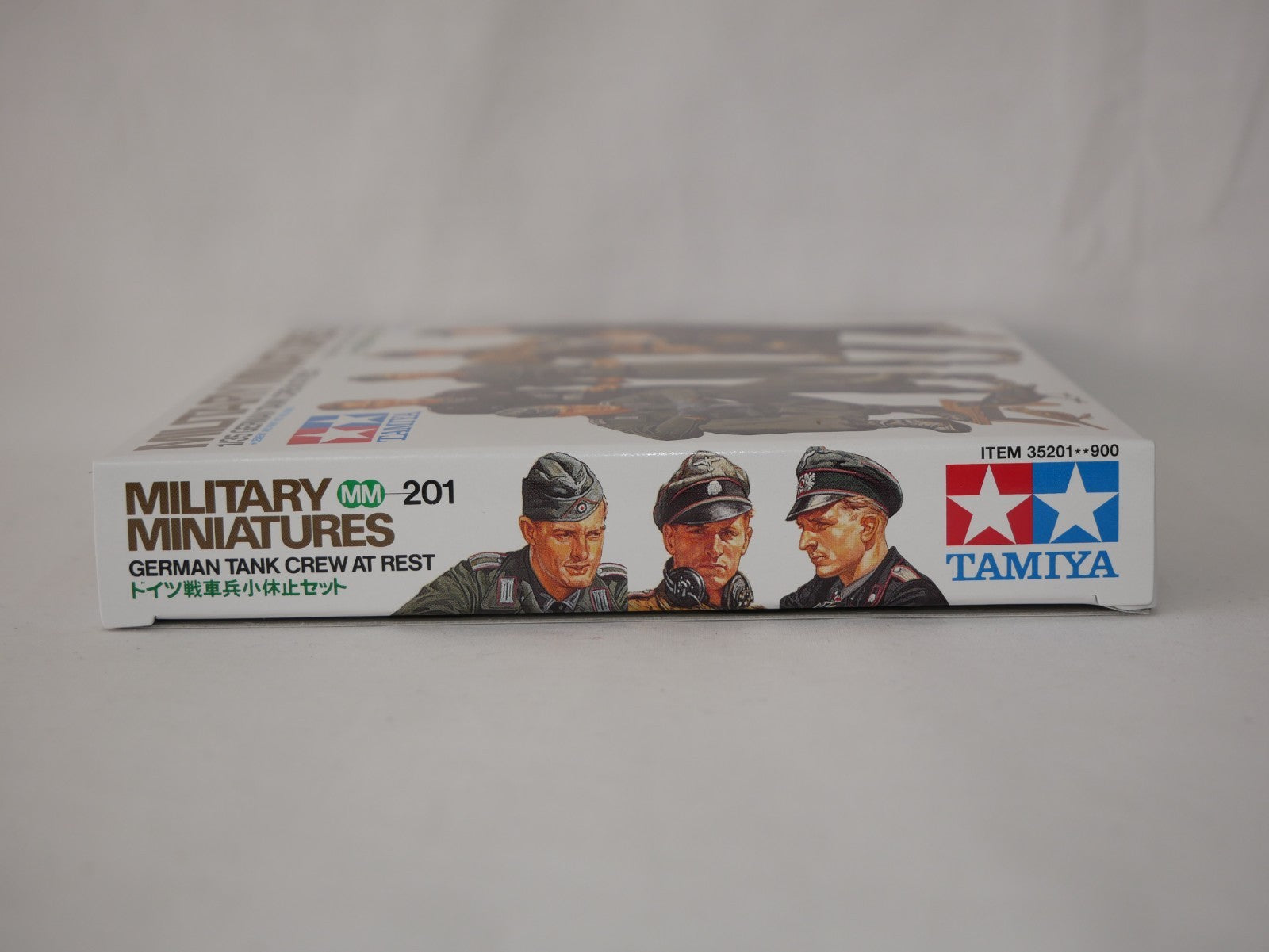 Tamiya Military Miniatures 1:35 Scale WWII German Tank Crew At Rest - 35201