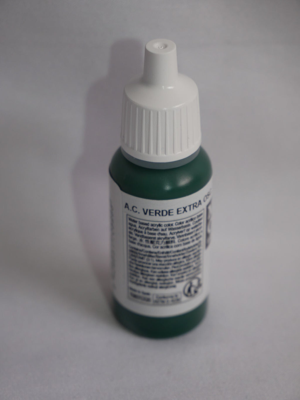 Vallejo Model Color Extra Dark Green Acrylic 17ml/0.57 fl oz Dropper - 70.896