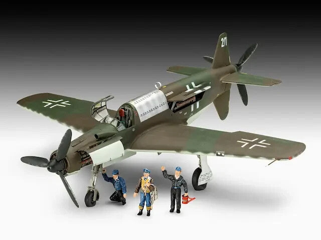 Revell 1:72 Scale Dornier Do 335 "PFEIL" Model Aircraft Kit Skill Level 4 03795