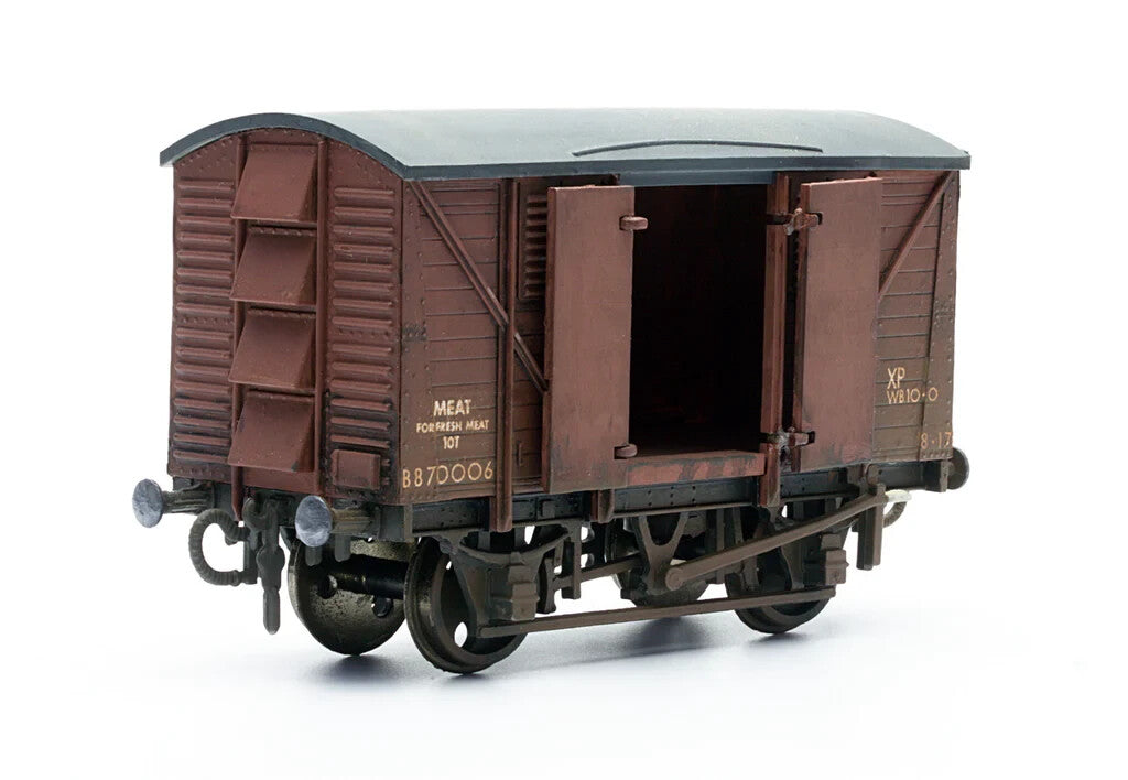 Dapol Kitmaster "OO/HO" 10t Ventilated Meat Van Wagon C041