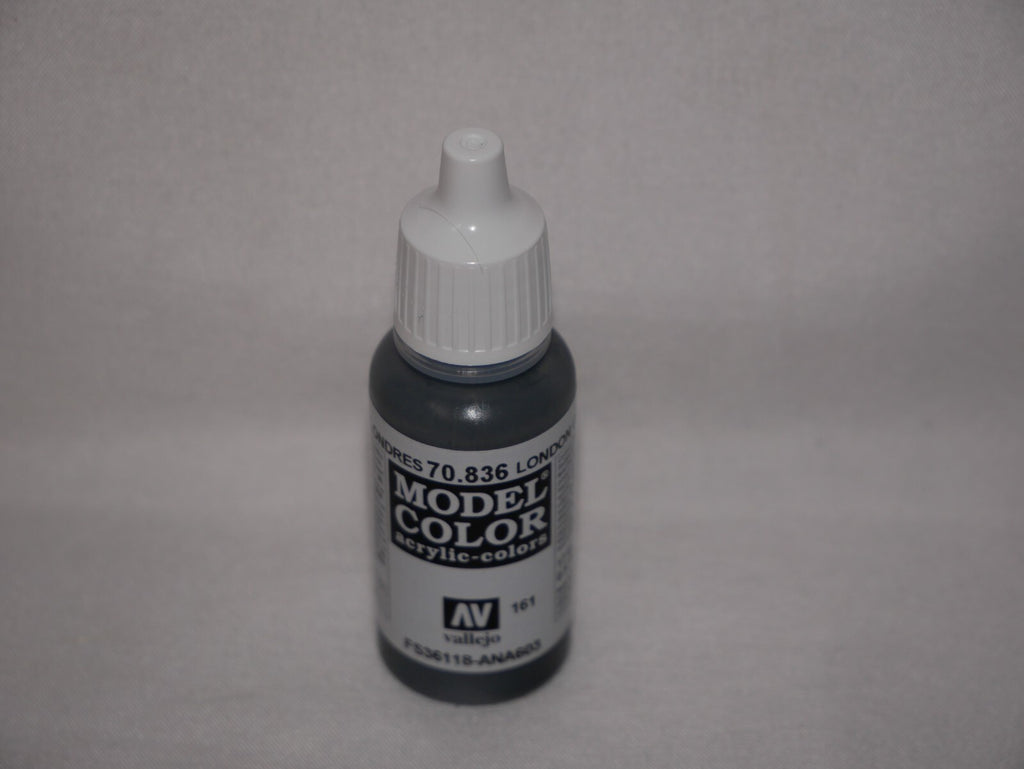 Vallejo Model Color London Grey Acrylic 17ml/0.57 fl oz Dropper Bottle - 70.836