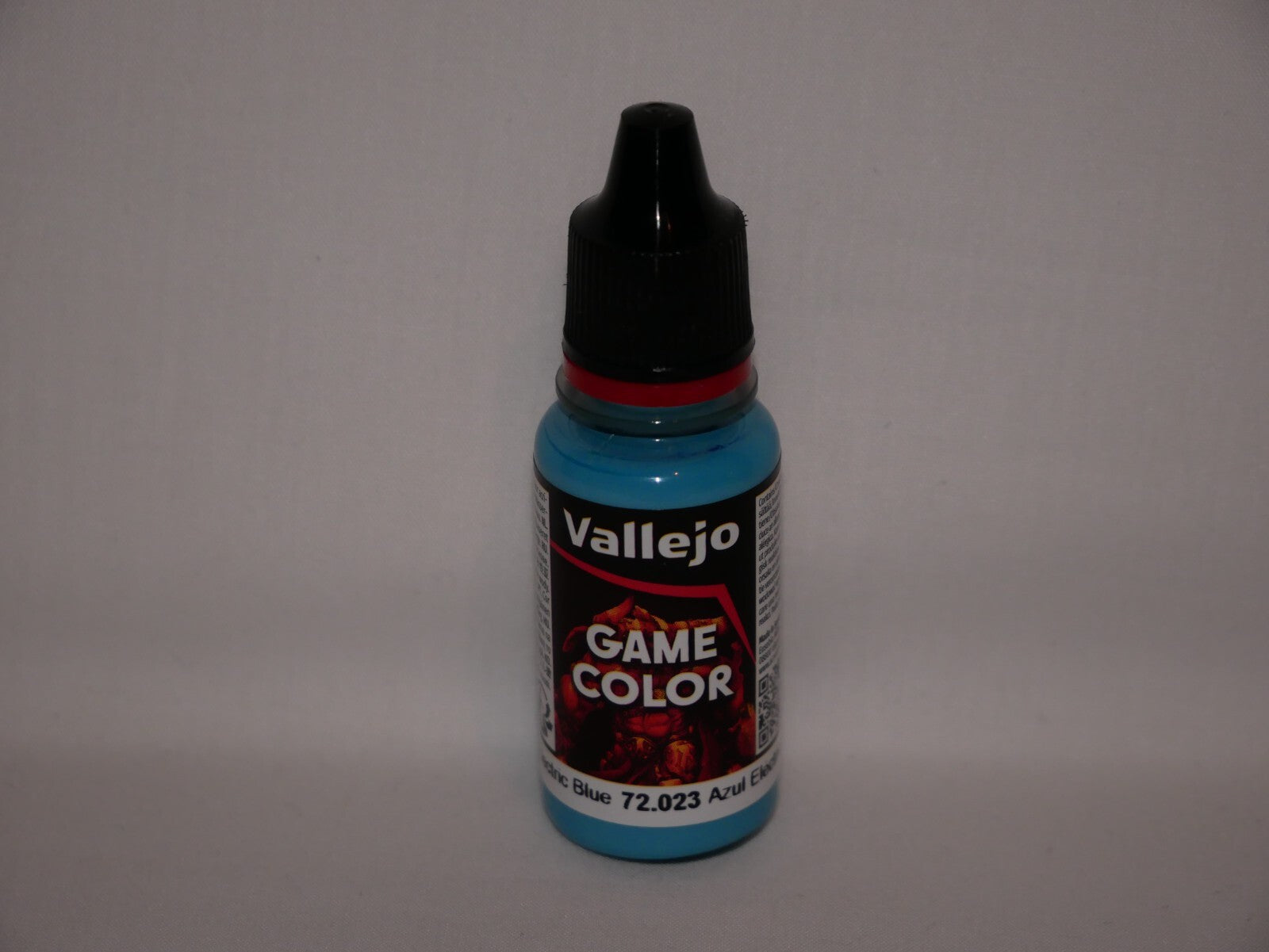 Vallejo Game Color Acrylics Electric Blue 18ml/0.6 fl oz Dropper Bottle - 72.023