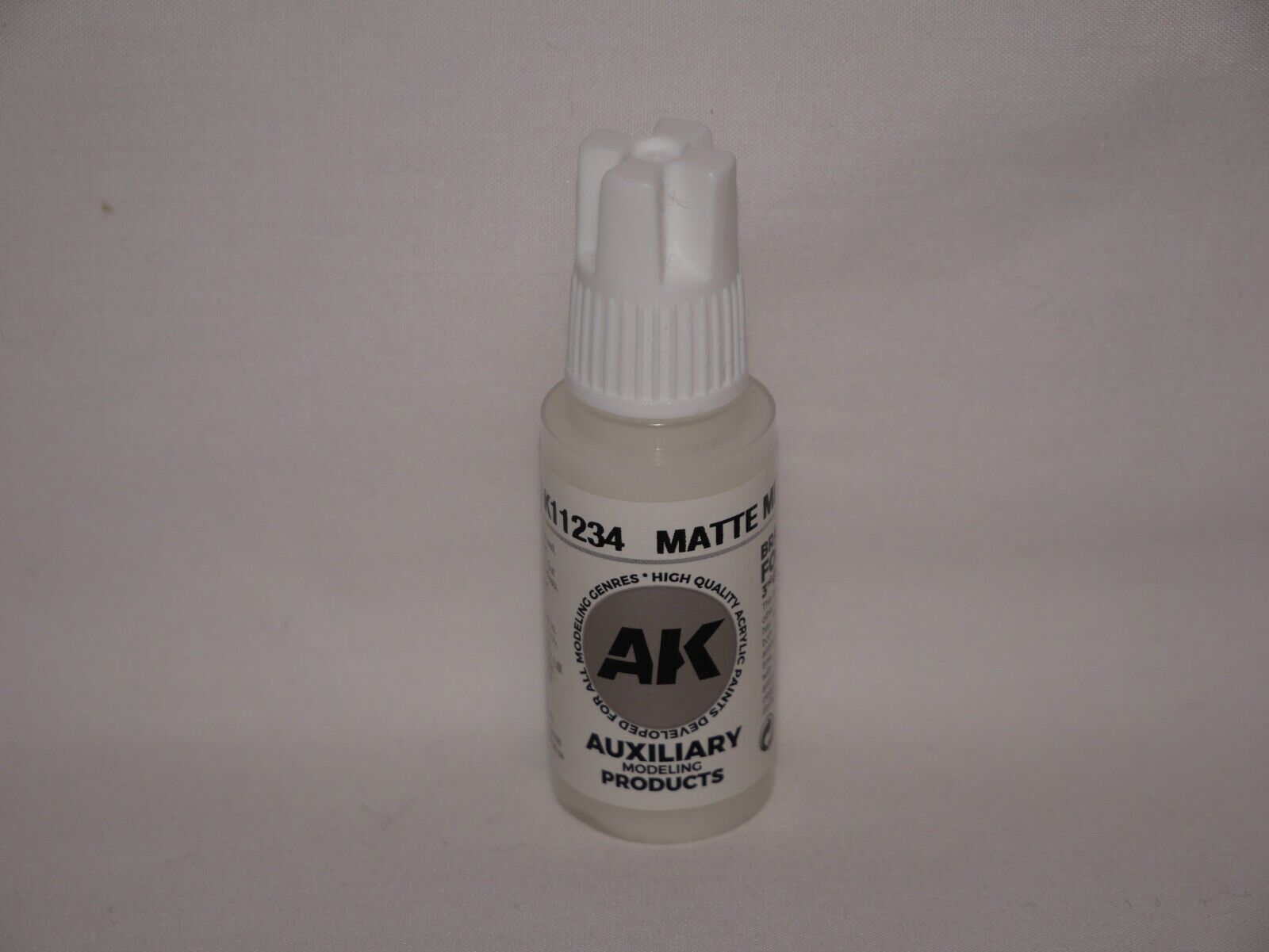 AK Interactive Auxiliary Products Range Matte Medium 17ml Dropper Bottle AK11234
