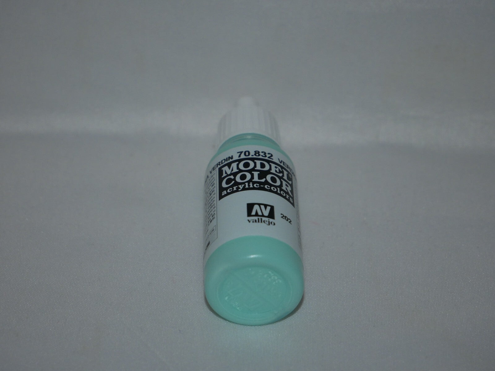 Vallejo Model Color Verdigris Glaze Acrylic 17ml Dropper Bottle - 70.832