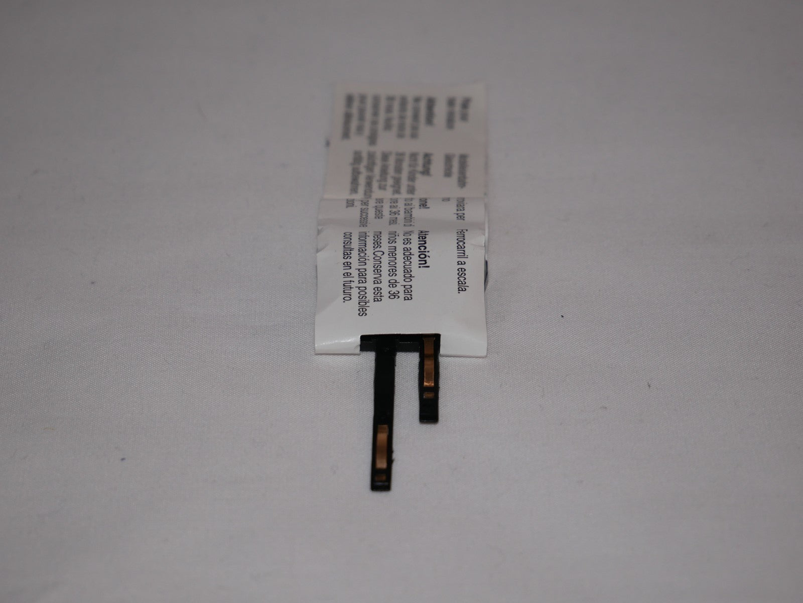 Hornby 1:76 Scale DCC Track Accessories Digital Power Connecting Clip - R8242