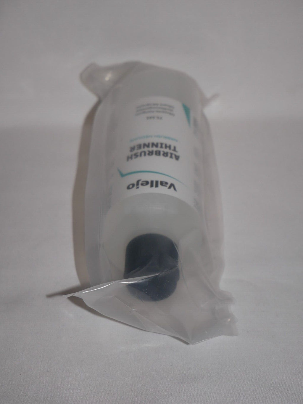 Vallejo Airbrush Mediums Airbrush Thinner 200ml / 6.76 fl oz Bottle - 71.161