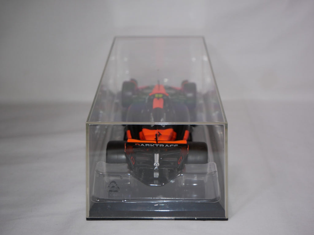 Burago 1:24 McLaren MCL38 Miami Grand Prix 2024 No.4 Lando Norris - #18-28033N