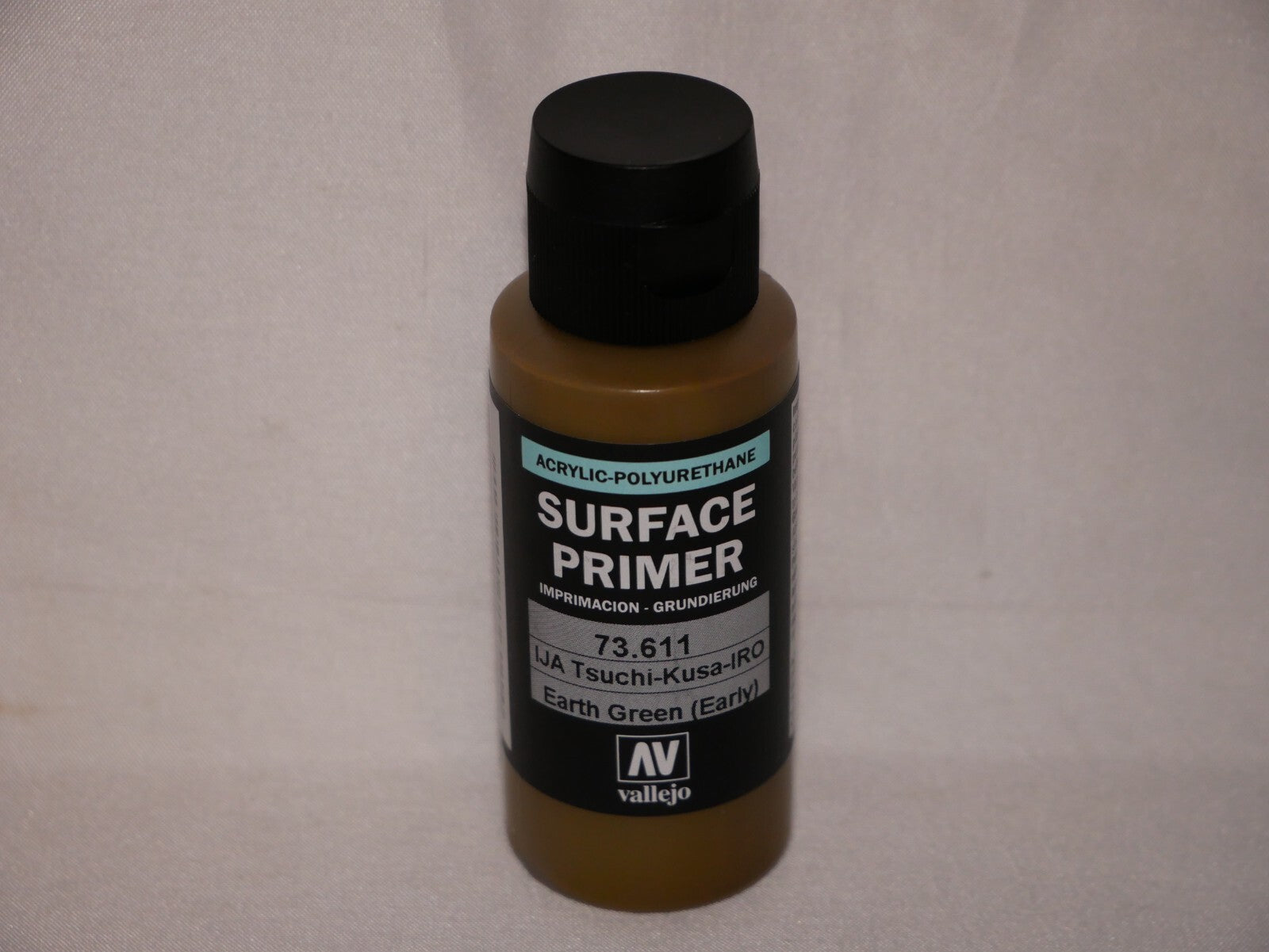 Vallejo Polyurethane Surface Primer Earth Green (Early) 60ml Bottle - 73.611