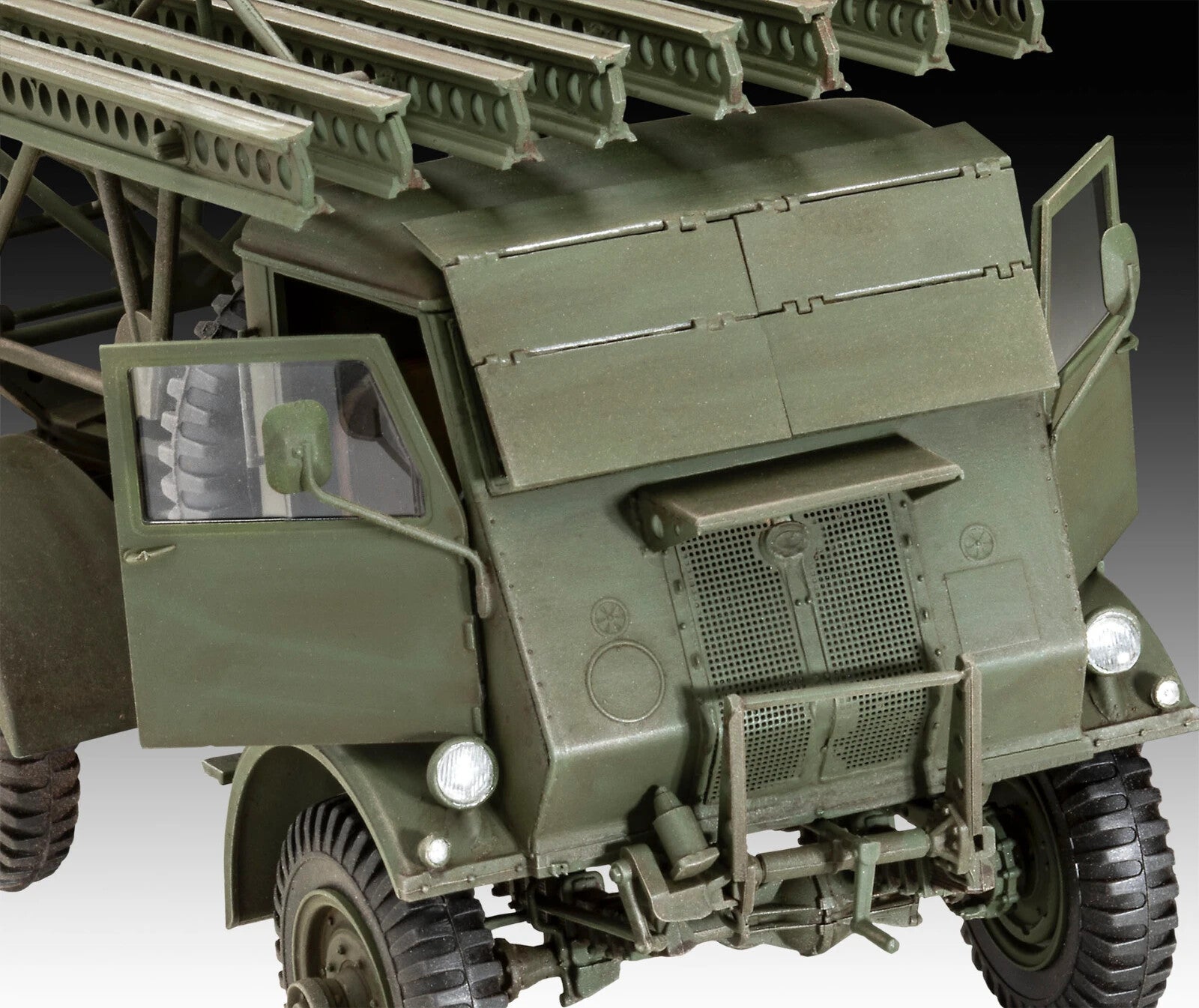 Revell 1:35 Scale Soviet WOT 8 BM-13-16 Katyusha/Cargo Kit Skill Level 5 - 03338